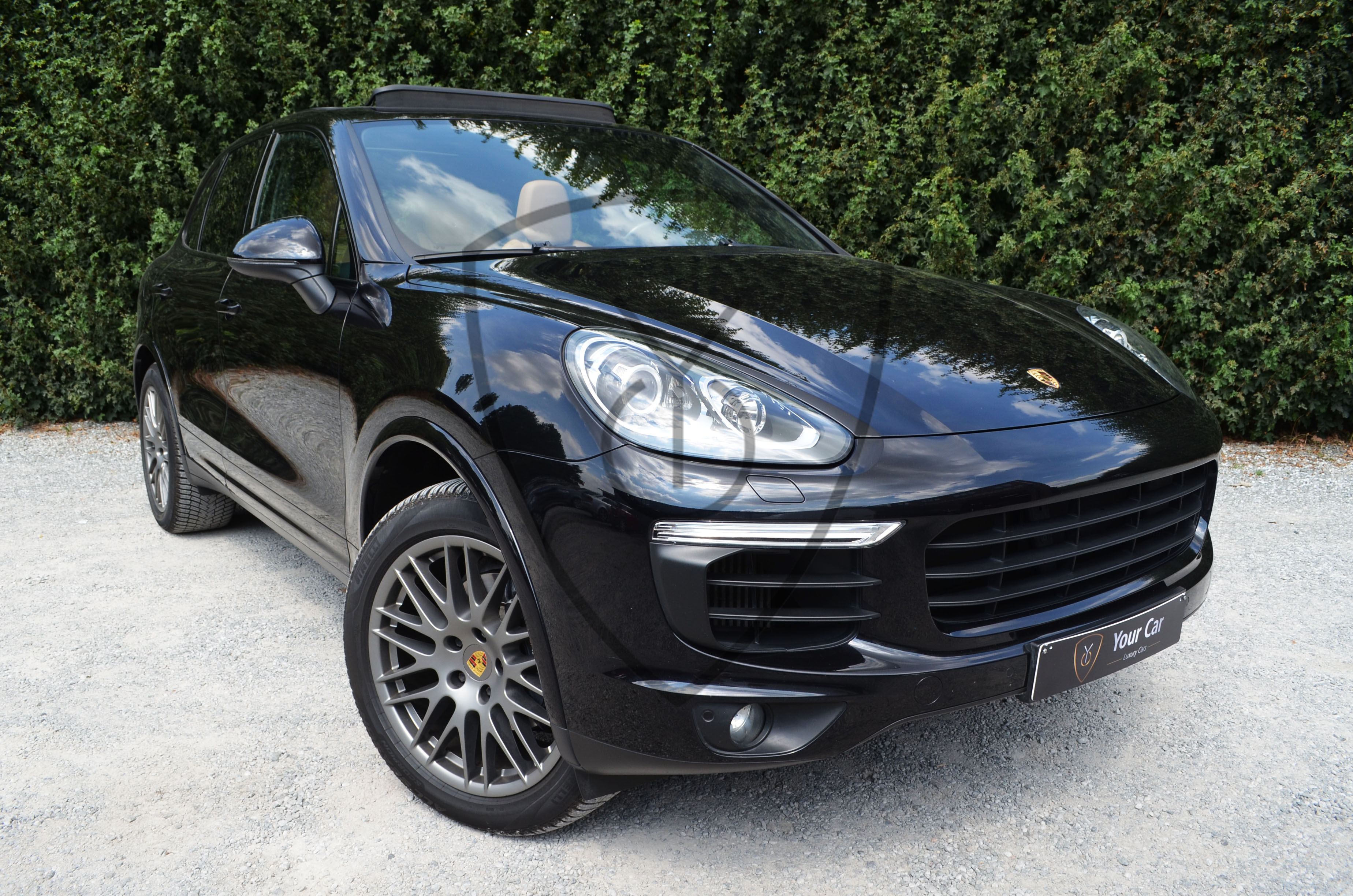 PORSCHE CAYENNE 3.0D PLATINIUM — image 20